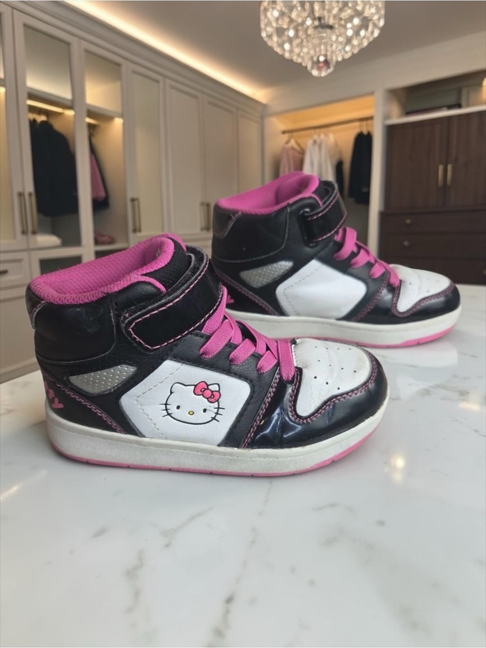 Hello Kitty Girls High Top Sneakers Black Pink White Shoes Size 12 (Little Kid)